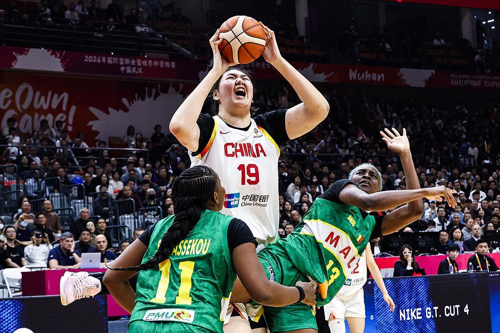 皇冠体育官网-谁给张子宇传球？功勋后卫给出了答案，老帅临时征召收获大效果